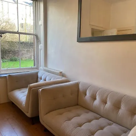 Large Flat In Chic Bruntsfield Apartment Edinburgh Exterior photo